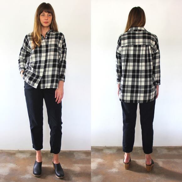 Esby Stella Plaid Button Down Black White Flannel Shirt Size Small - Picture 1 of 8